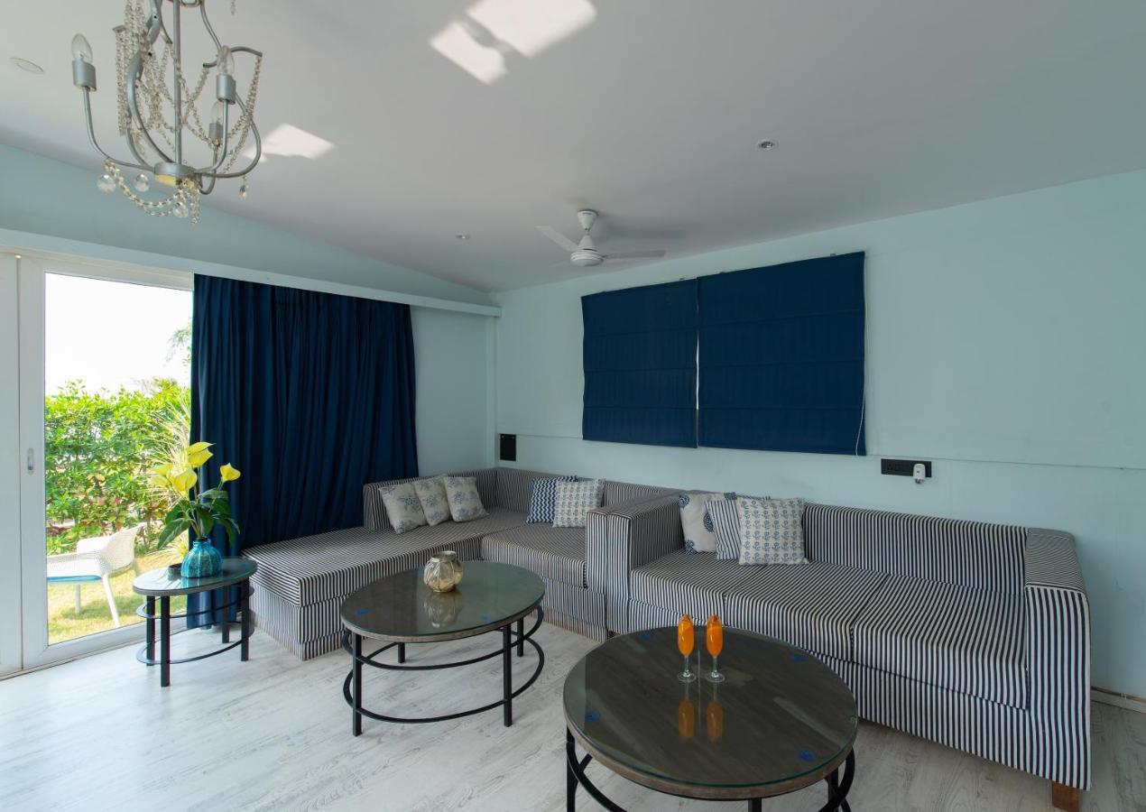 Living Room Beach Resort Morjim Luaran gambar