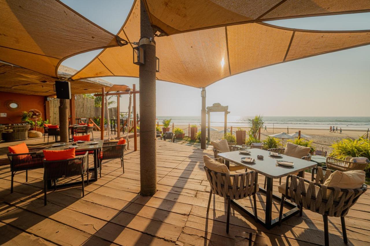 Living Room Beach Resort Morjim Luaran gambar