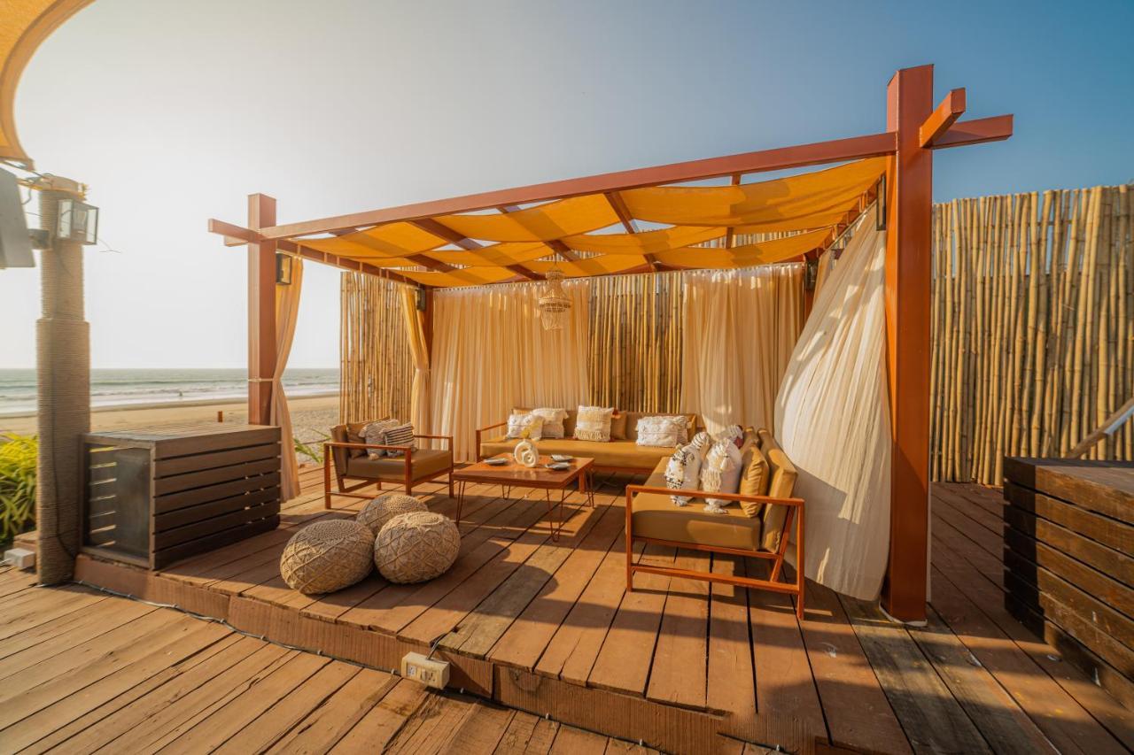 Living Room Beach Resort Morjim Luaran gambar